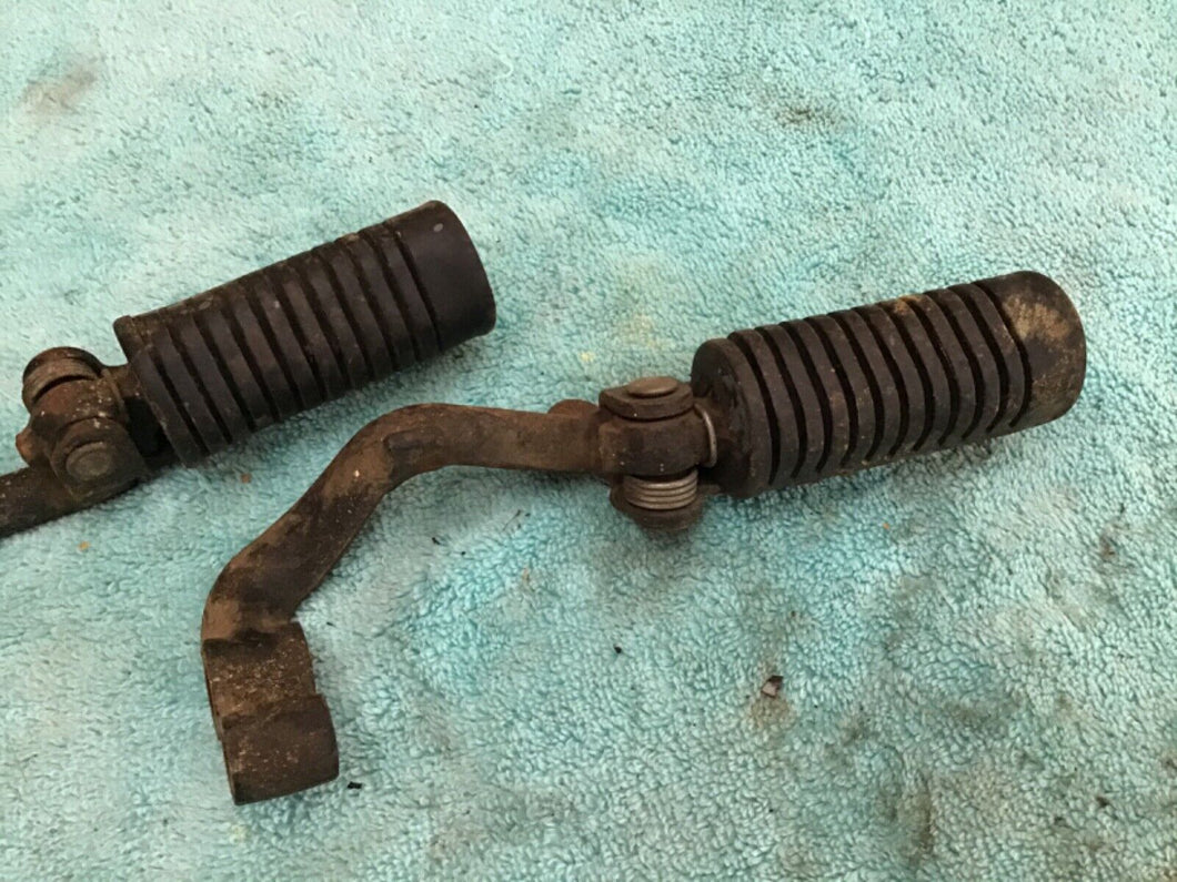 1974 1975 Honda CB360 Super Sport Foot pegs
