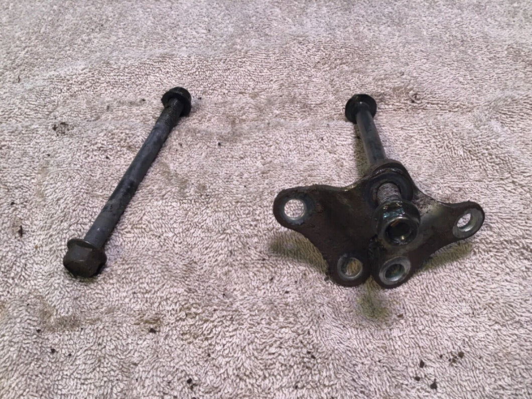 2002 Yamaha WR250F Motor mounts
