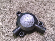 Load image into Gallery viewer, 2002 Yamaha WR250F oil filter cover
