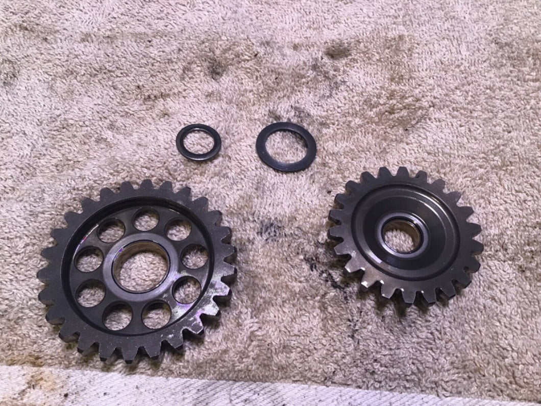 2001 Yamaha YZ250F secondary drive gear oil pump gear