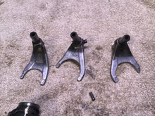 Load image into Gallery viewer, 2001 Yamaha YZ250F shift cam shift forks
