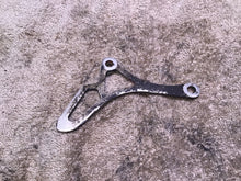 Load image into Gallery viewer, 2001 Yamaha YZ250F Front sprocket guard
