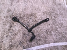 Load image into Gallery viewer, 2001 Yamaha YZ250F oil line
