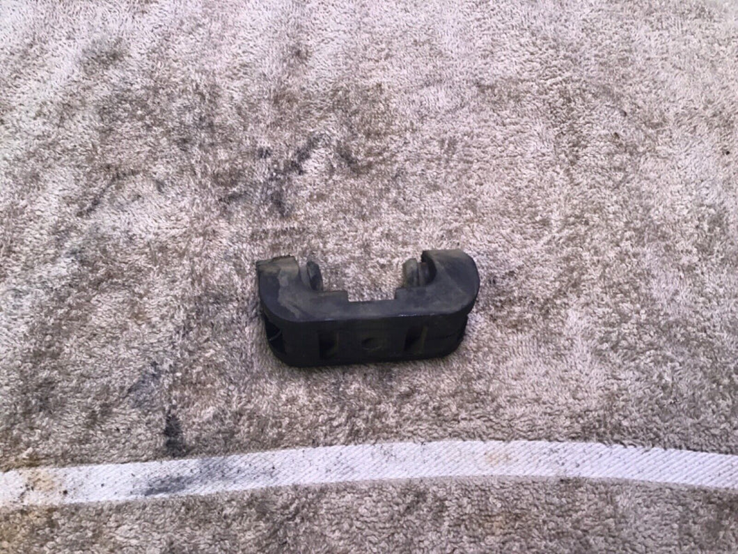 2002 Yamaha WR250F Gas Tank mount