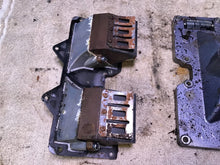 Load image into Gallery viewer, 1993 Yamaha WaveRunner 3 650 Intake manifold reeds
