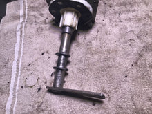 Load image into Gallery viewer, 1993 Yamaha WaveRunner 3 650 steering shaft handle bar mount
