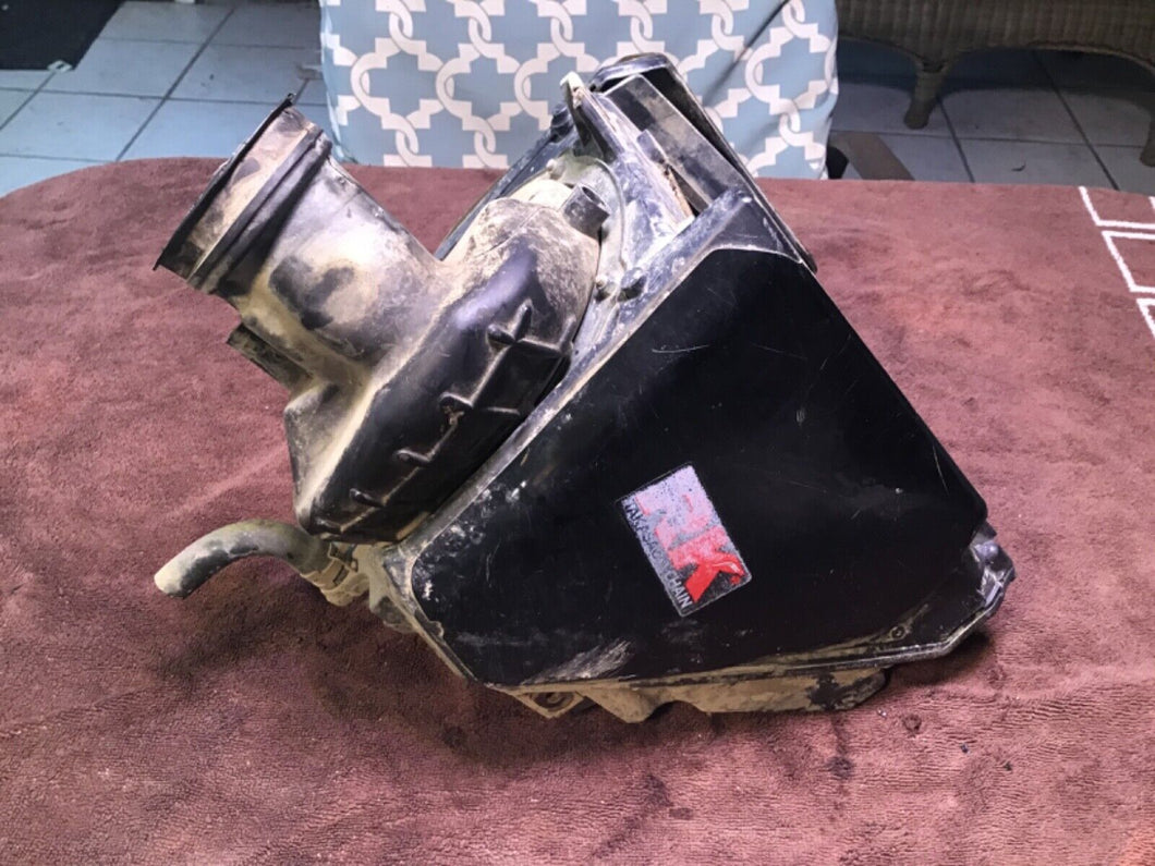 1998 Yamaha YZ400F air box