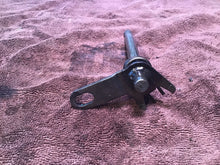 Load image into Gallery viewer, 1998 Yamaha YZ400F shift shaft
