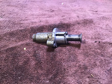 Load image into Gallery viewer, 1998 Yamaha YZ400F Timing chain tensioner
