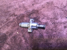 Load image into Gallery viewer, 1998 Yamaha YZ400F Timing chain tensioner
