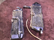 Load image into Gallery viewer, 1998 Yamaha YZ400F Rads radiator radiators rads
