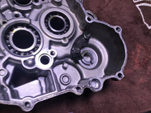 Load image into Gallery viewer, 1998 Yamaha YZ400F right crankcase
