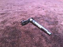 Load image into Gallery viewer, 1998 Yamaha YZ400F Clutch Arm shaft
