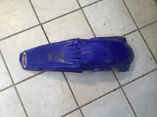Load image into Gallery viewer, 1998 Yamaha YZ400F rear fender used
