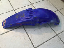 Load image into Gallery viewer, 1998 Yamaha YZ400F rear fender used
