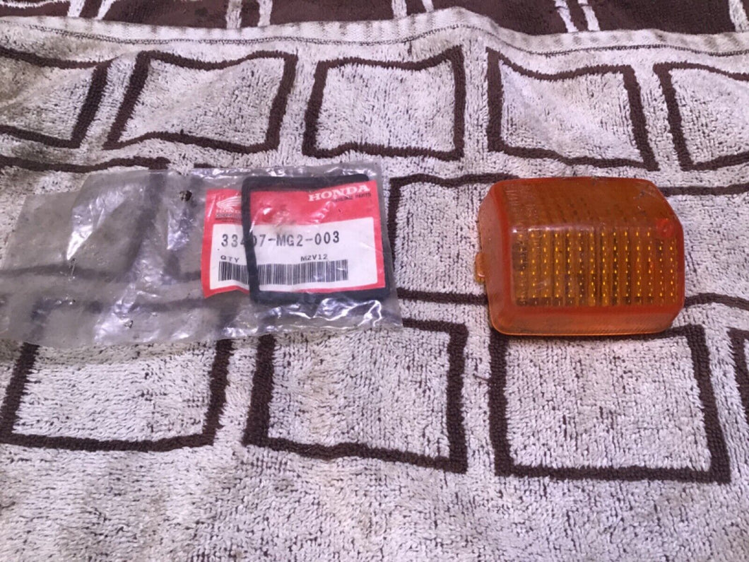 1986 Honda Reflex turn signal lenses w seal