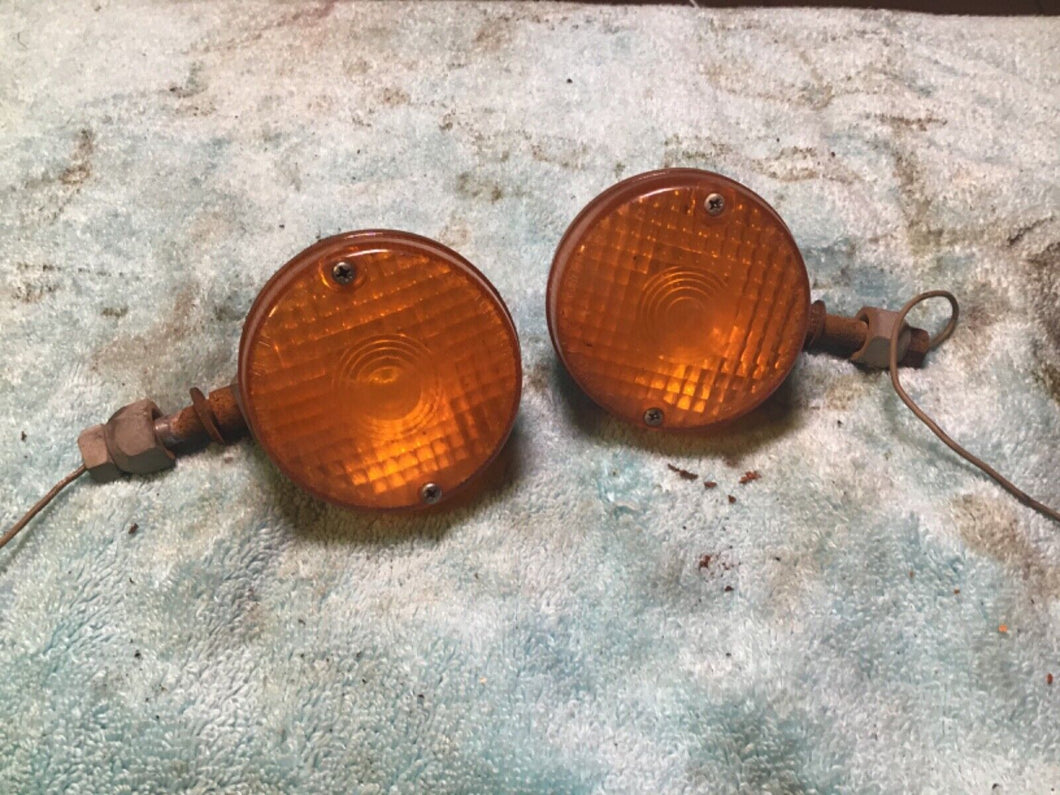 1970 Honda CB750 front turn signals