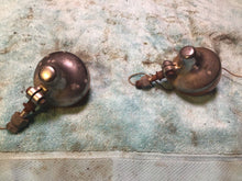 Load image into Gallery viewer, 1970 Honda CB750 front turn signals
