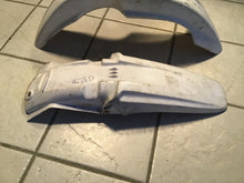 Load image into Gallery viewer, 1993 Yamaha YZ250 front and rear fenders plastics
