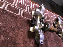 Load image into Gallery viewer, 2007 Yamaha TTR125 Triple tree steering stem choke cable mount
