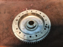 Load image into Gallery viewer, 1977 EVINRUDE Johnson OUTBOARD 75HP 75743S Flywheel starter gear

