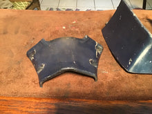 Load image into Gallery viewer, 1977 EVINRUDE Johnson OUTBOARD 75HP 75743S Lower engine covers cover
