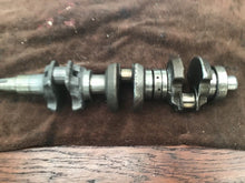Load image into Gallery viewer, 1977 EVINRUDE Johnson OUTBOARD 75HP 75743S Crankshaft crank journals lobes
