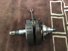 Load image into Gallery viewer, 1974 Suzuki TS100 crankshaft crank rod bearings
