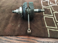 Load image into Gallery viewer, 1974 Suzuki TS100 crankshaft crank rod bearings
