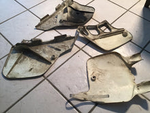 Load image into Gallery viewer, Honda CR125R CR250R Front Number Plate 1990 1991 Side Covers Gas tank shroud
