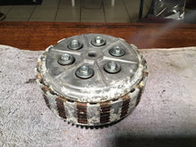 Load image into Gallery viewer, 1975 Suzuki GT250 clutch clutch basket assembly
