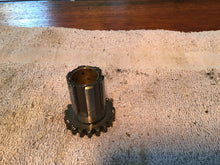 Load image into Gallery viewer, 1985 HONDA XL80 XL 80 main engine gear crank gear primary gear
