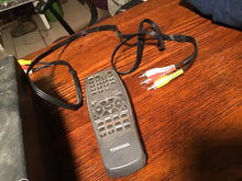 Load image into Gallery viewer, Toshiba W528 4 Head HIFI VHS VCR Player Recorder for parts does not display
