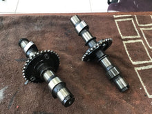 Load image into Gallery viewer, 1982 Kawasaki KZ750 CSR Cams cam shaft timing gears lobes
