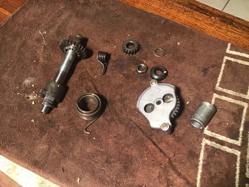 1999 Honda XR100 XR100R oil pump kicker gear kick start hardware misc engine bol