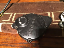 Load image into Gallery viewer, 1986 87 88 Suzuki GSXR750 GSXR 750 ignition timing cover stator cover stator
