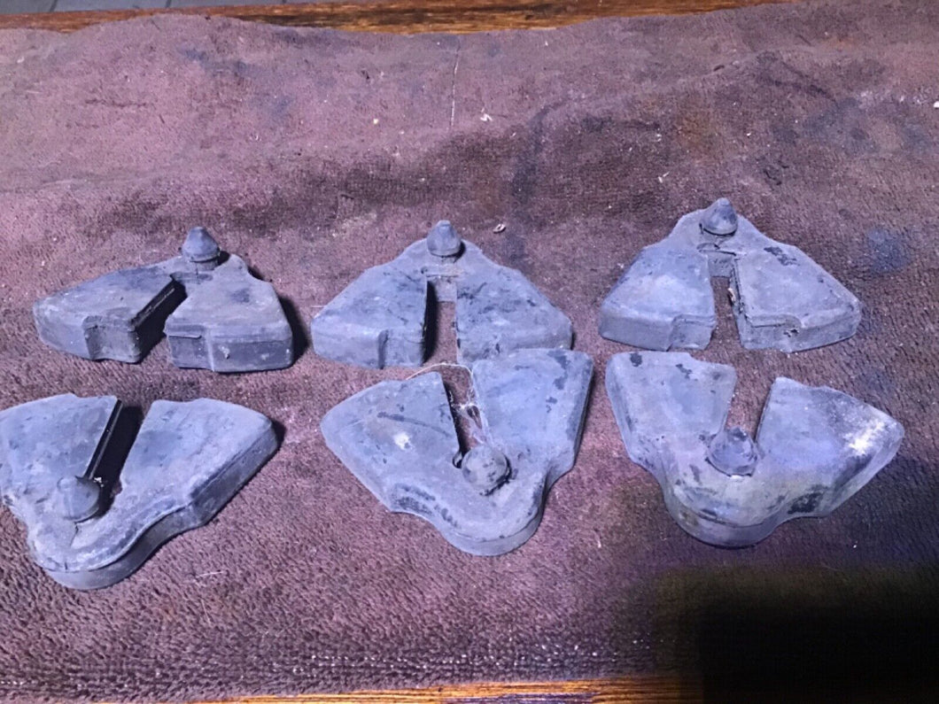 1974 - 1977  Suzuki GT 380 GT380 Rear wheel dampers dampeners rubbers