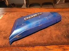 Load image into Gallery viewer, 1978 Kawasaki KZ200 RH side cover panel plastic
