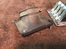 Load image into Gallery viewer, 1978 Yamaha DT250 reeds intake manifold rubber intake
