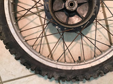 Load image into Gallery viewer, 1977 1978 Yamaha DT250 front wheel 21’
