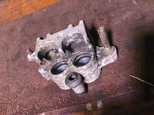 Load image into Gallery viewer, 1994 1995 1996 KAWASAKI KX 125 KX 250 OEM FRONT BRAKE CALIPER CORE CORE KX125 KX
