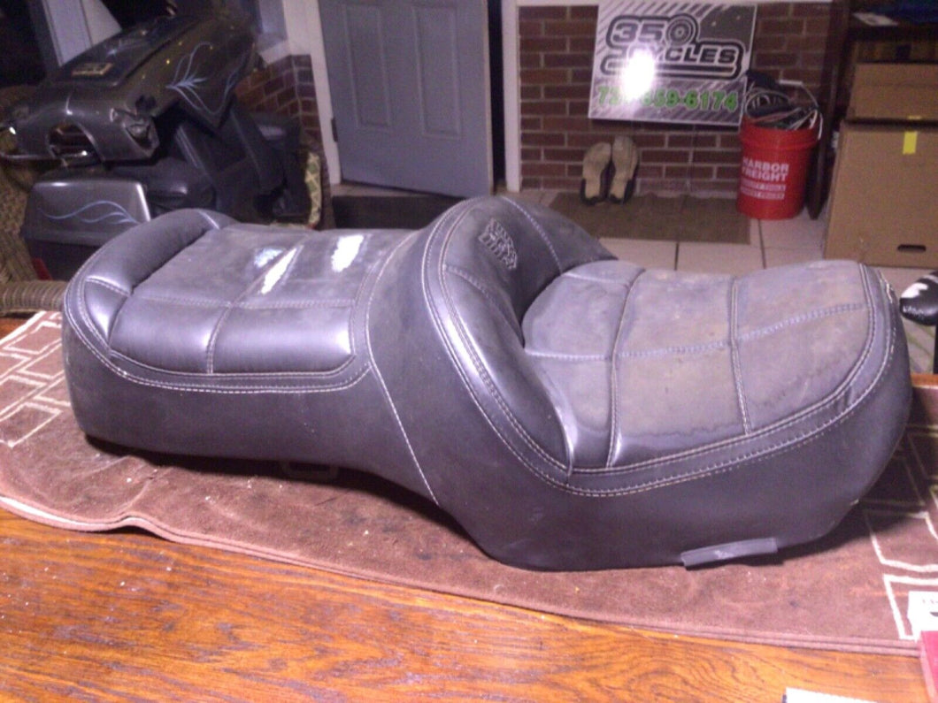 1985 HONDA GOLDWING 1200 GL1200 OEM FRONT SEAT OEM seat