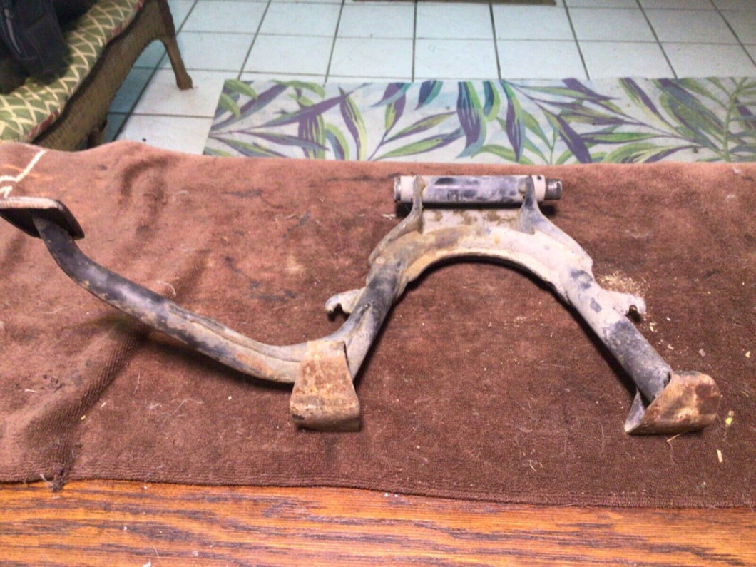 1985 HONDA GOLDWING 1200 GL1200A ASPENCADE CENTER MAIN STAND 50500-MG9-680