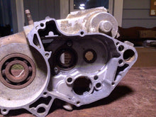 Load image into Gallery viewer, YZ250 YAMAHA 1994  CRANKCASE RIGHT CRANK CASE
