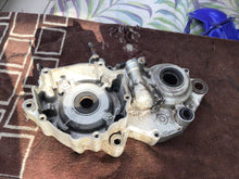 Load image into Gallery viewer, 1994 YZ250 YAMAHA 1996  CRANKCASE 1 LEFT
