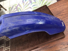 Load image into Gallery viewer, 2005 00-05 YZ450F YZ 450F OEM Front Fender Splash Guard Yamaha Blue YZ250 YZ125
