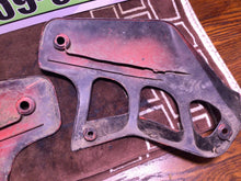 Load image into Gallery viewer, HONDA CR125 1989 RADIATOR SHROUDS, OEM HONDA RIGHT/ LEFT RAD GAS TANK SHROUDS
