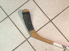 Load image into Gallery viewer, WinnWell RXW-2 Hockey Stick senior RH
