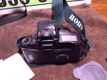 Load image into Gallery viewer, Canon EOS Elan 35mm SLR Film Camera Body w/ Quartz Date Back
