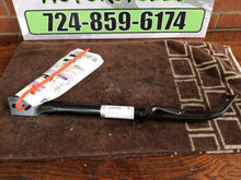 Load image into Gallery viewer, Cadillac GM OEM 13-18 ATS Fender-Cross Bar Left 22884506
